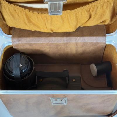 LOT 158B: Nikon EM 35mm Film Camera w/ Flash SB-E, Bag, Lens & Paperwork