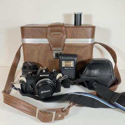 LOT 158B: Nikon EM 35mm Film Camera w/ Flash SB-E, Bag, Lens & Paperwork