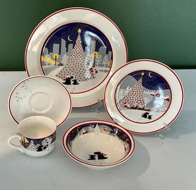 Noritake ‘Twas The Night Before Christmas Setting for 4