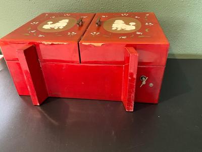 Vintage Poodle Jewelry/Music Box