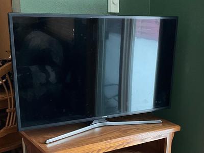 Samsung 42” TV