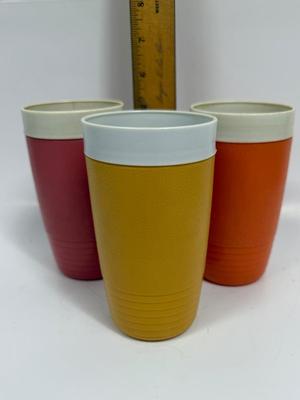 Retro Sunfrost Therm-o-ware Tumblers Beverage Vintage Plastic Glasses Cups 3 pc lot