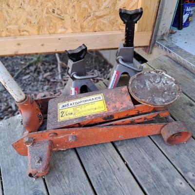 ATD Hydraulic Floor Jack & Pittsburgh Jack Stands (SF-SD)