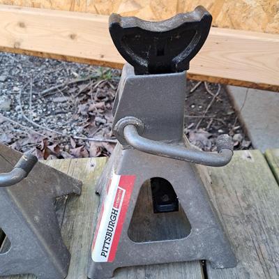 ATD Hydraulic Floor Jack & Pittsburgh Jack Stands (SF-SD)