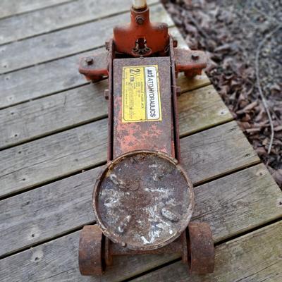 ATD Hydraulic Floor Jack & Pittsburgh Jack Stands (SF-SD)