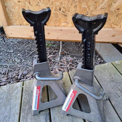 ATD Hydraulic Floor Jack & Pittsburgh Jack Stands (SF-SD)