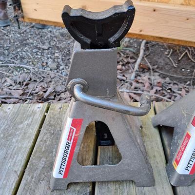ATD Hydraulic Floor Jack & Pittsburgh Jack Stands (SF-SD)