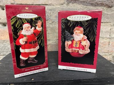 Sale Photo Thumbnail #39: Many from the Merry Olde Santa series and a special edition Evergreen Santa ornament