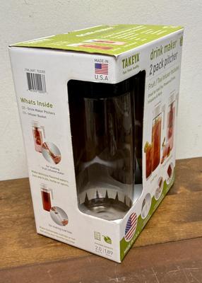 TAKEYA Made in USA Drink Maker 2 Pack Pitcher Set Fruit / Tea Infuser included NEW