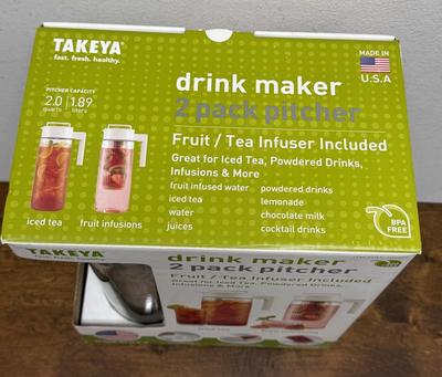 TAKEYA Made in USA Drink Maker 2 Pack Pitcher Set Fruit / Tea Infuser included NEW