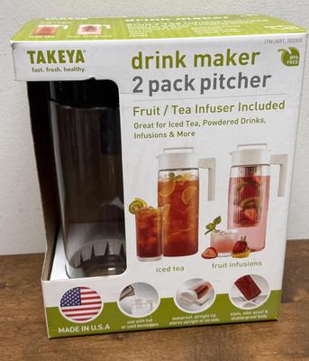 TAKEYA Made in USA Drink Maker 2 Pack Pitcher Set Fruit / Tea Infuser included NEW