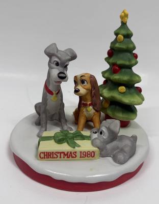 Vintage Walt Disney Christmas 1980 Lady & the Tramp Figurine bisque porcelain