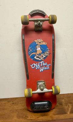 VALTERRA - Off the Wall - Vintage 80's Skateboard