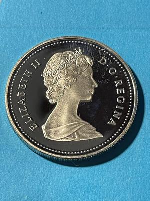 1989 Canada Fleuve Mackenzie River Commemorative Proof Silver Dollar as Pictured. FREE DOMESTIC SHIPPING.