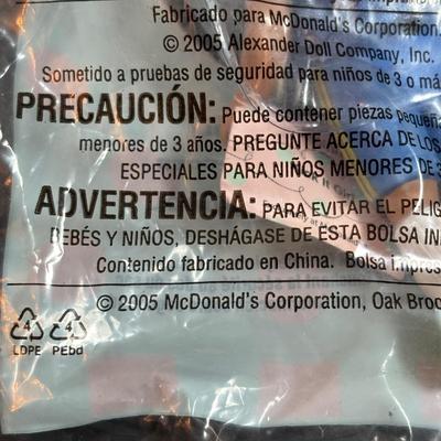 LOT 137: New in Package McDonalds Happy Meal Toys: Wizard of Oz Madame Alexander (8) & 2005 Madame Alexander 1-10