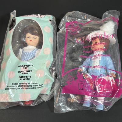 LOT 138: 1977 McDonalds Happy Meal Illustrated Classics Books Vol 1-4 The Wizard of Oz, Tom Sawyer, Black Beauty, A Christmas Carol &...