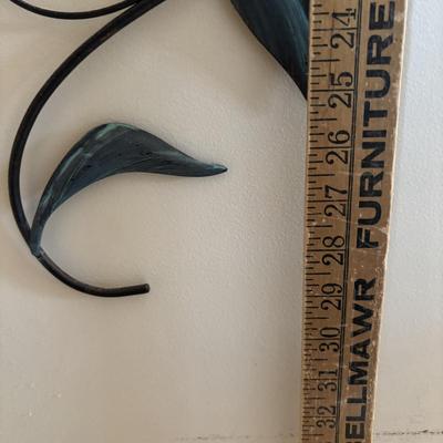 LOT 154: Home Decor: Metal Wall Art/Sculptures &n Dragon Fly Bathroom Decor