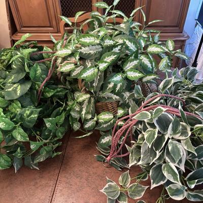 LOT 155: Macramé Plant Hanger & Fauz Plants