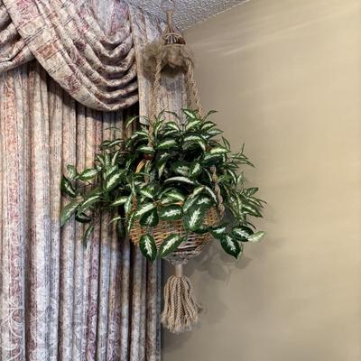 LOT 155: Macramé Plant Hanger & Fauz Plants