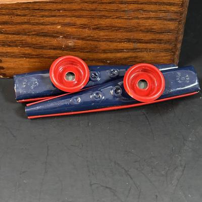 LOT 158: Vintage US Metal Toy Mg. Co, Noise Makers (qty 4), View Master Reels, Clown Toy & More