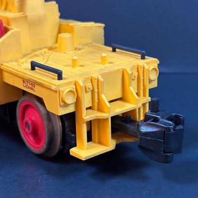 LOT 159: Lionel 87208n Wile E. Coyote & Road Runner Handcar in O Scale (Missing Wile E. Coyote)