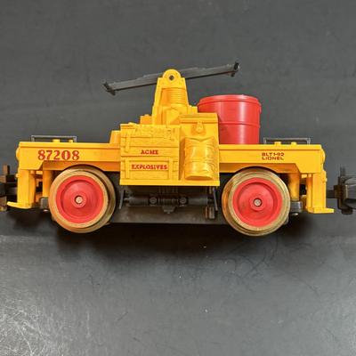 LOT 159: Lionel 87208n Wile E. Coyote & Road Runner Handcar in O Scale (Missing Wile E. Coyote)