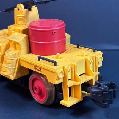 LOT 159: Lionel 87208n Wile E. Coyote & Road Runner Handcar in O Scale (Missing Wile E. Coyote)