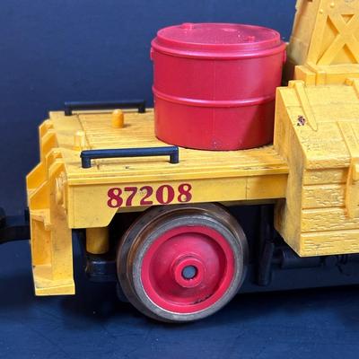 LOT 159: Lionel 87208n Wile E. Coyote & Road Runner Handcar in O Scale (Missing Wile E. Coyote)