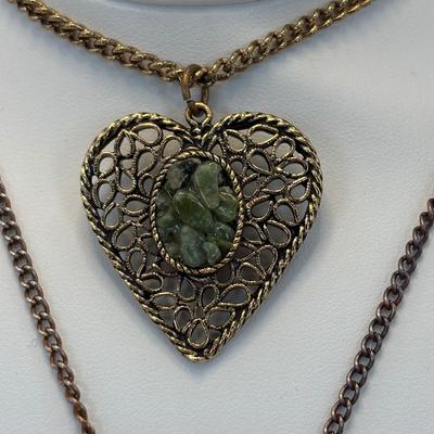 LOT 332: Vintage Pele Collection Necklaces in Olivine & Vintage 70 Mod White Geometric Style Necklaces