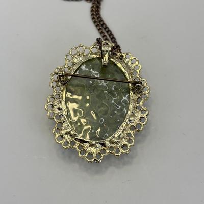 LOT 332: Vintage Pele Collection Necklaces in Olivine & Vintage 70 Mod White Geometric Style Necklaces