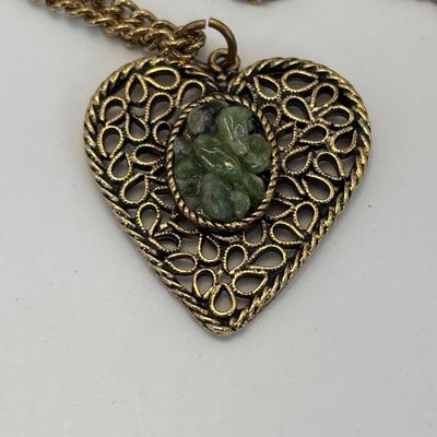 LOT 332: Vintage Pele Collection Necklaces in Olivine & Vintage 70 Mod White Geometric Style Necklaces