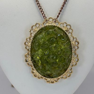 LOT 332: Vintage Pele Collection Necklaces in Olivine & Vintage 70 Mod White Geometric Style Necklaces