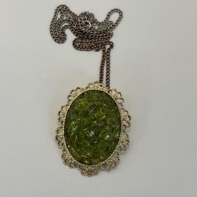 LOT 332: Vintage Pele Collection Necklaces in Olivine & Vintage 70 Mod White Geometric Style Necklaces