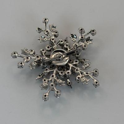 LOT 335: Vintage Rhinestone Brooch Collection along w/Clear Faceted Screw Back Drop Earrings