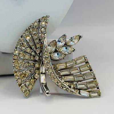 LOT 338: Vintage Silvertone Rhinestone V-Neck Choke Style Necklace & 6.5" Bracelet, Art Deco Style Rhinestone Brooch, Large...