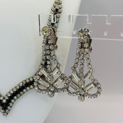 LOT 338: Vintage Silvertone Rhinestone V-Neck Choke Style Necklace & 6.5" Bracelet, Art Deco Style Rhinestone Brooch, Large...