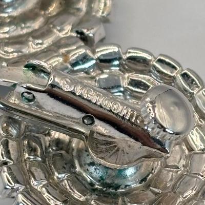 LOT 339: Vintage Clip-On or Screw-On Earrings: Richelieu, Lisner, Vendome, Jewelry by Suzanne & More