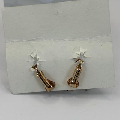 LOT 339: Vintage Clip-On or Screw-On Earrings: Richelieu, Lisner, Vendome, Jewelry by Suzanne & More