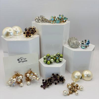 LOT 339: Vintage Clip-On or Screw-On Earrings: Richelieu, Lisner, Vendome, Jewelry by Suzanne & More