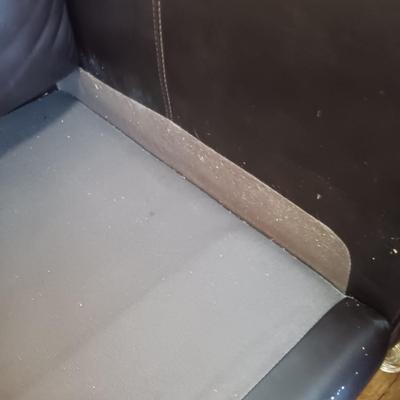 LOT 46L: Gorgeous Mid-Century Modern Style Leather Couch