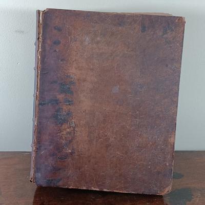 LOT 62L: Parr's Illustrated Medical Dictionary 1819 Vol. I and II w/ Anders' Practice of Medicine 1909