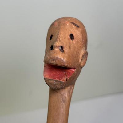 LOT 110L: Vintage Hand Carved Folk Art Walking Stick/Cane