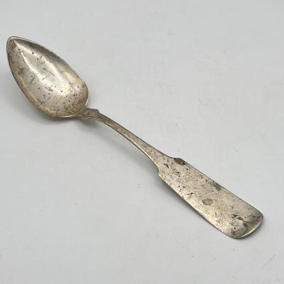 LOT 125K: Coin Silver Serving Pieces - 238 Grams