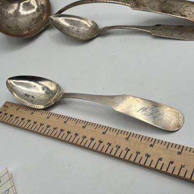 LOT 125K: Coin Silver Serving Pieces - 238 Grams