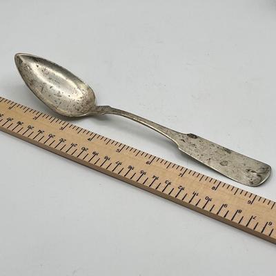 LOT 125K: Coin Silver Serving Pieces - 238 Grams