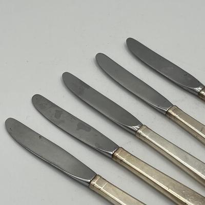 LOT 132K: Sterling Silver Flatware Set - Towle Craftsman Pattern 1932 - 2280 Grams