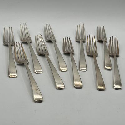 LOT 132K: Sterling Silver Flatware Set - Towle Craftsman Pattern 1932 - 2280 Grams