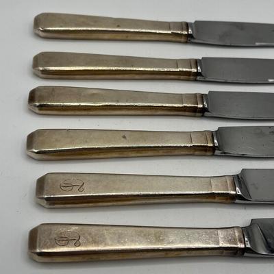 LOT 132K: Sterling Silver Flatware Set - Towle Craftsman Pattern 1932 - 2280 Grams