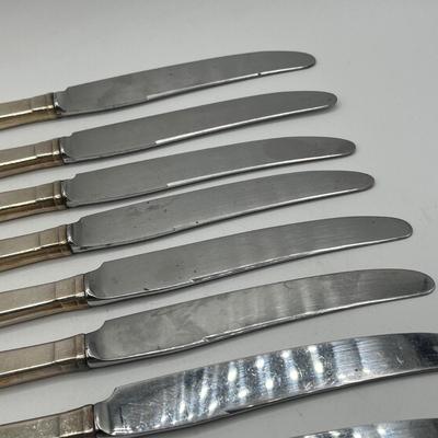 LOT 132K: Sterling Silver Flatware Set - Towle Craftsman Pattern 1932 - 2280 Grams