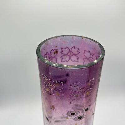 LOT 133K: Vintage Uranium Glass Vase